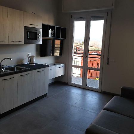 Sun Lake Apartments Desenzano del Garda Dış mekan fotoğraf
