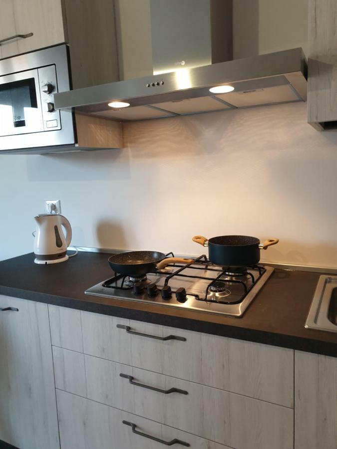 Sun Lake Apartments Desenzano del Garda Dış mekan fotoğraf