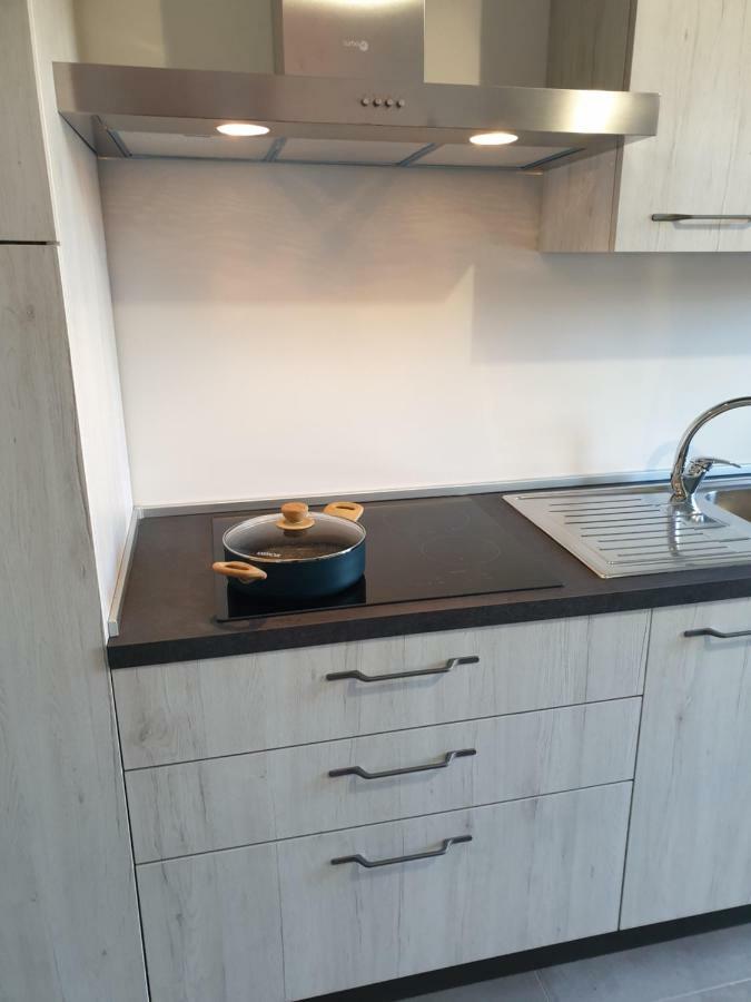 Sun Lake Apartments Desenzano del Garda Dış mekan fotoğraf