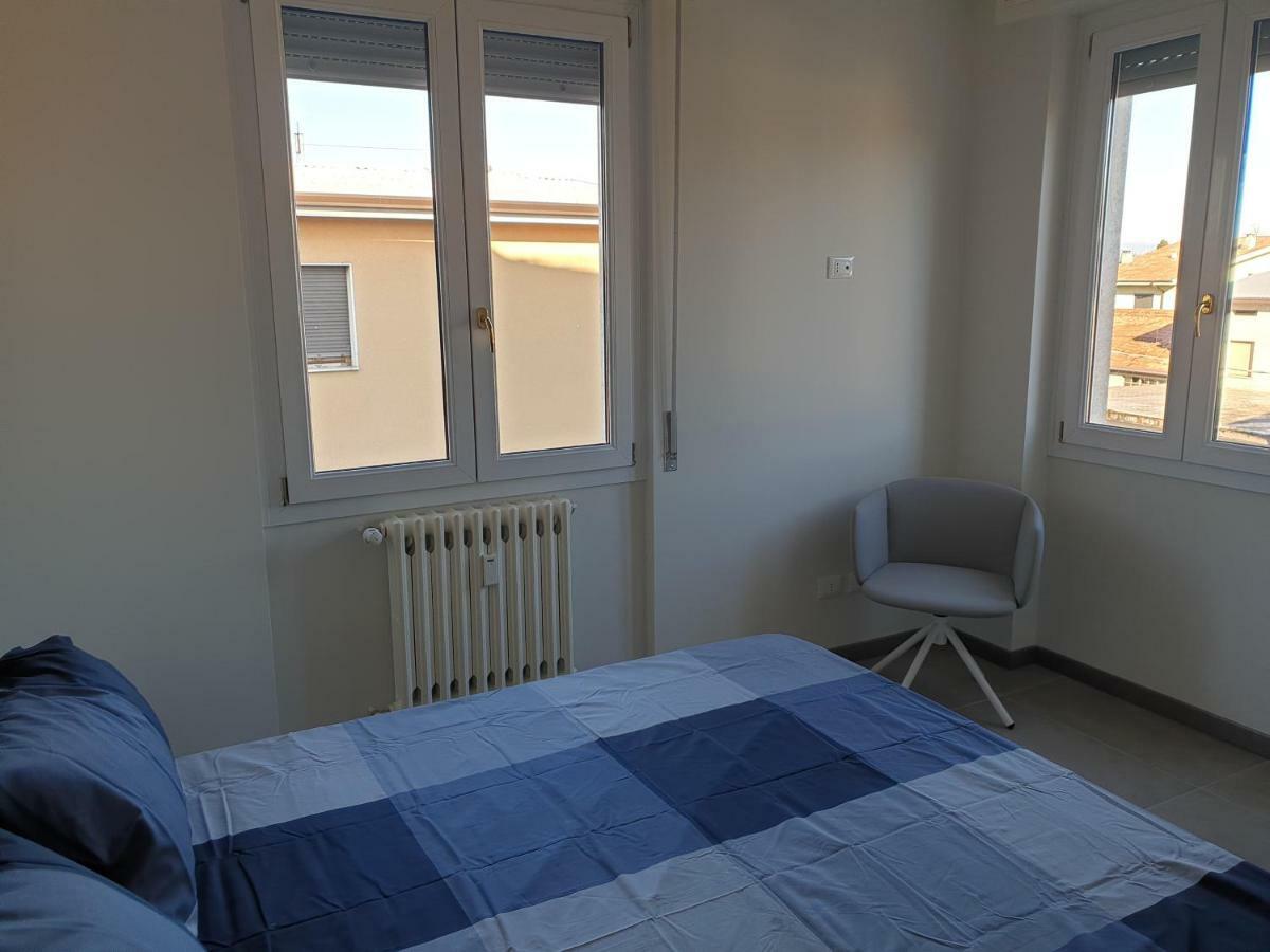 Sun Lake Apartments Desenzano del Garda Dış mekan fotoğraf