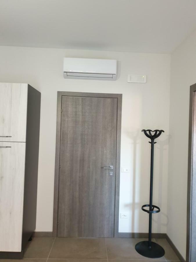 Sun Lake Apartments Desenzano del Garda Dış mekan fotoğraf